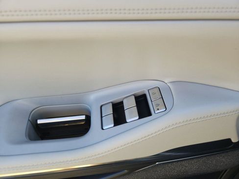 Used 2025 Lincoln Navigator L Reserve AWD/4WD image 20