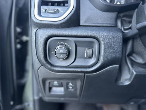 Used 2021 RAM 1500 Big Horn image 29