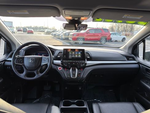 Used 2024 Honda Odyssey EX-L image 30