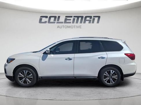 Used 2017 Nissan Pathfinder SV w/ SV Tech Package AWD/4WD image 5
