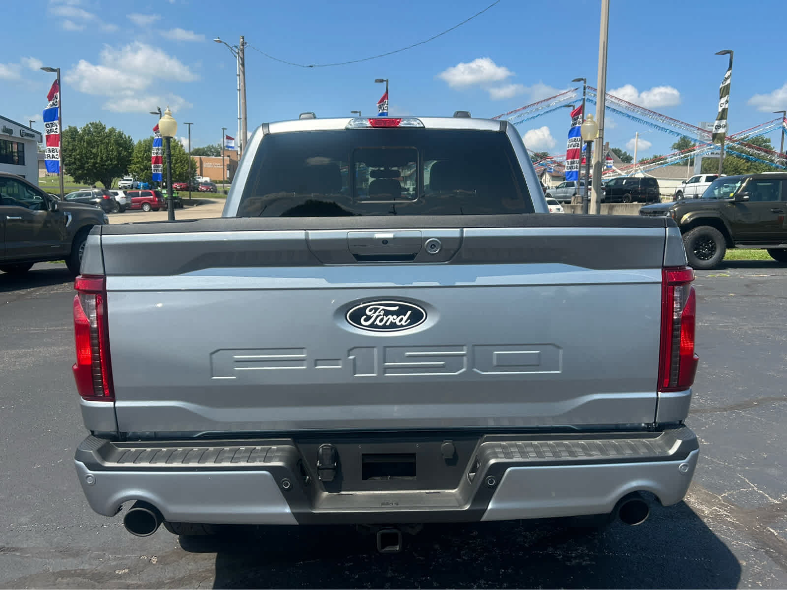 New 2026 Ford F150 XLT w/ Equipment Group 302A MID AWD/4WD image 4