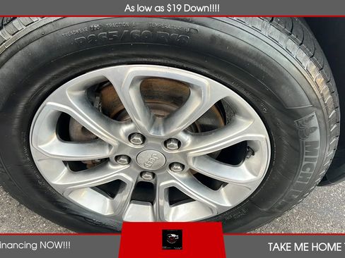 Used 2015 Jeep Grand Cherokee Limited w/ Luxury Group II image 22