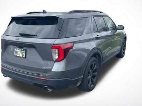 Used 2022 Ford Explorer ST-Line image 11