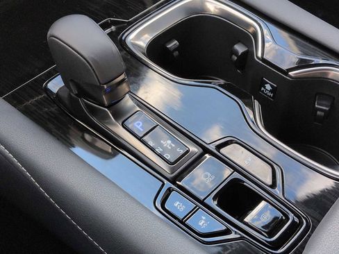 Used 2024 Lexus RX 350 image 32