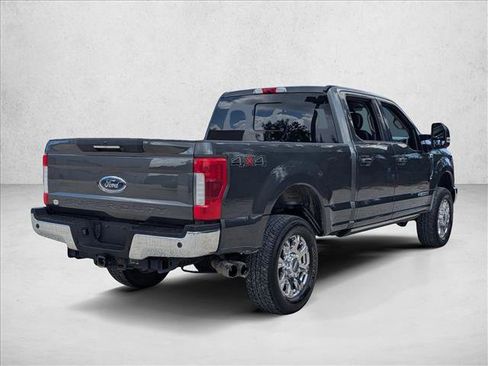 Used 2019 Ford F250 Lariat w/ Lariat Ultimate Package AWD/4WD image 5