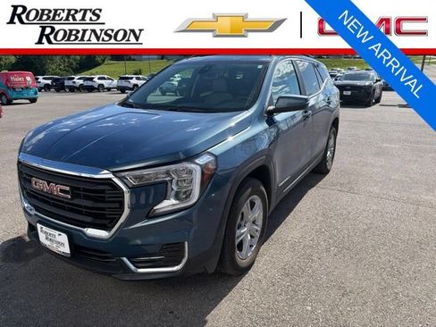 Used 2024 GMC Terrain SLE w/ Driver Convenience Package AWD/4WD image 1