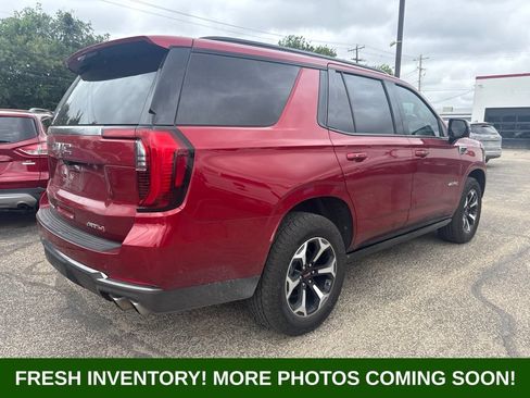 Used 2025 GMC Yukon AT4 w/ AT4 Premium Package AWD/4WD image 2