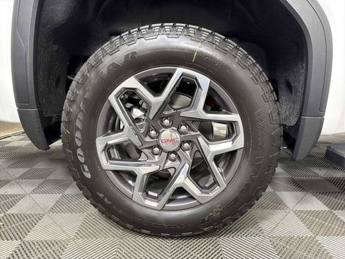 New 2026 GMC Sierra 1500 SLT w/ SLT Premium Plus Package AWD/4WD image 15