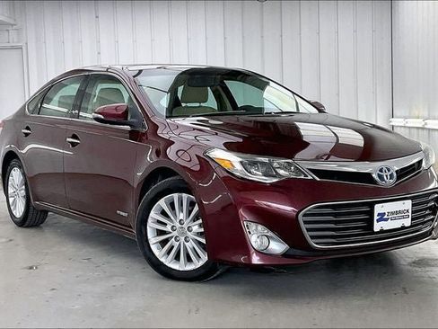 Used 2013 Toyota Avalon XLE Touring FWD image 35