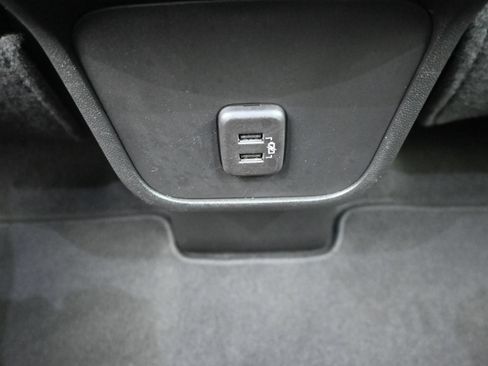 Certified 2023 Chevrolet Equinox RS FWD image 23
