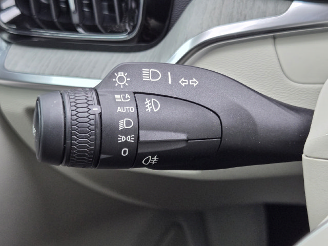 Used 2024 Volvo S60 T8 Plus w/ Climate Package AWD/4WD image 21