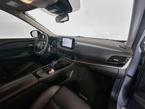 Used 2021 Nissan Rogue SL w/ Premium Package FWD image 29