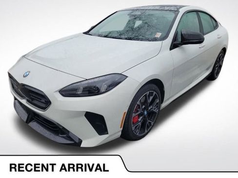 Used 2026 BMW M235i xDrive w/ Technology Package image 1