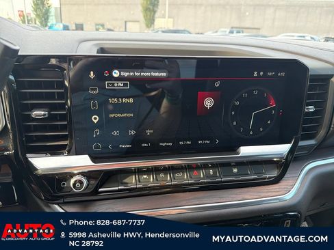 Used 2025 GMC Sierra 1500 SLT AWD/4WD image 16