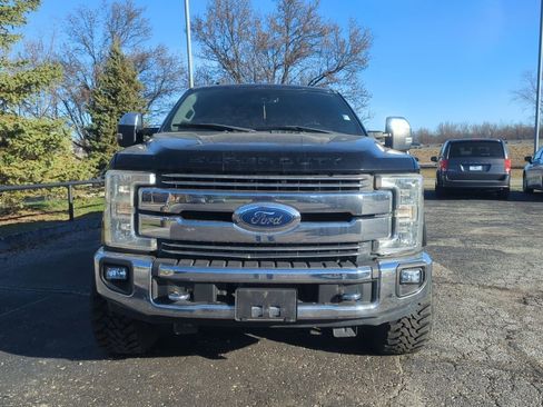 Used 2018 Ford F250 Lariat w/ Lariat Ultimate Package AWD/4WD image 3