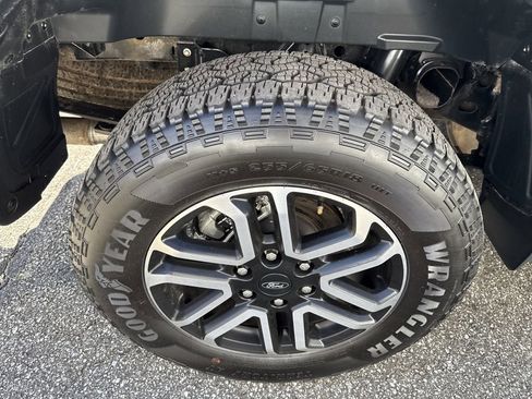 Used 2025 Ford Ranger Lariat w/ Trailer Tow Package image 13