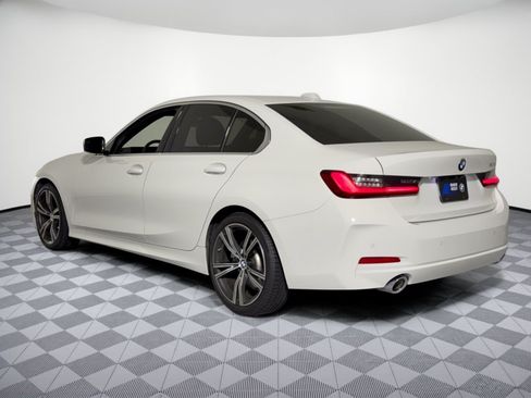 Certified 2024 BMW 330i Sedan w/ Convenience Package RWD image 3