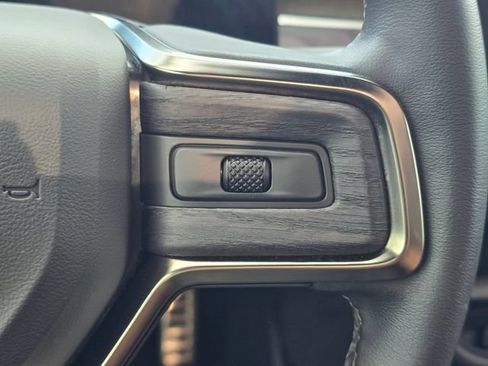 Used 2023 Rivian R1S Adventure AWD/4WD image 39