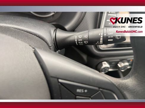 Used 2024 Nissan Kicks S image 23