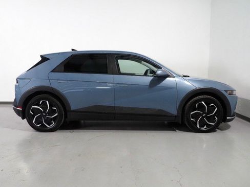 Used 2024 Hyundai Ioniq 5 SEL image 4