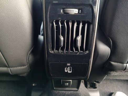 New 2026 Jeep Compass Latitude image 20