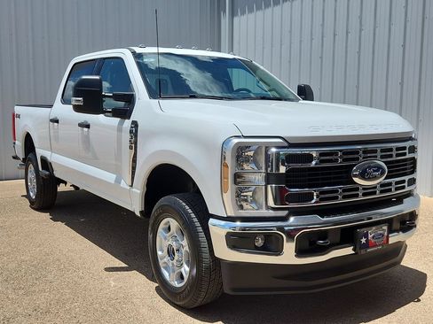 New 2026 Ford F350 XLT w/ Camper Package AWD/4WD image 1