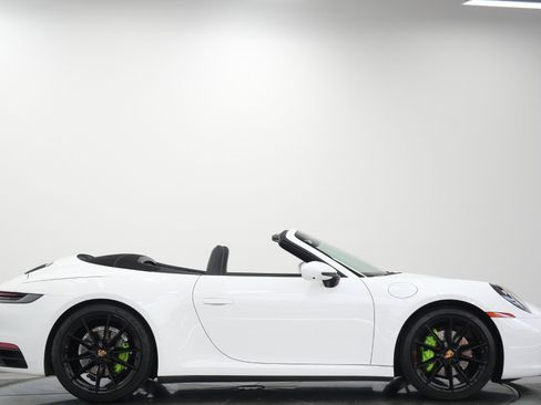 Used 2020 Porsche 911 Carrera image 47