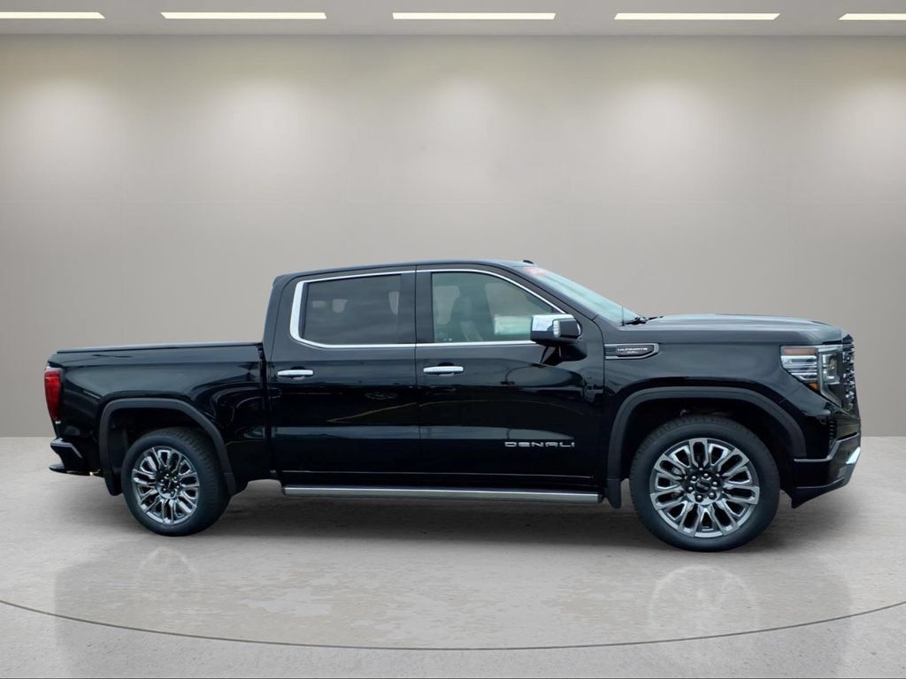Used 2024 GMC Sierra 1500 Denali Ultimate AWD/4WD image 2