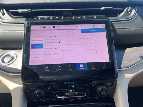 New 2025 Jeep Grand Cherokee Limited AWD/4WD image 46