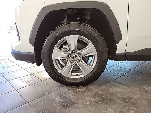 Used 2025 Toyota RAV4 XLE image 15