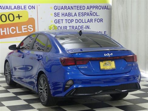 Used 2022 Kia Forte GT-Line image 4
