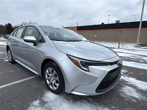 New 2026 Toyota Corolla LE image 7