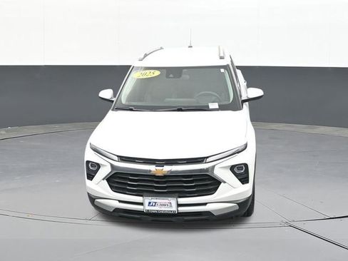 Used 2025 Chevrolet TrailBlazer LT AWD/4WD image 66