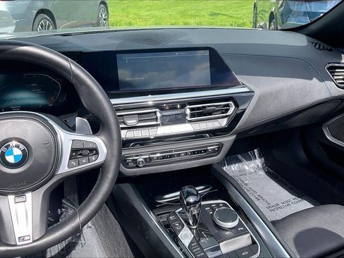 Used 2023 BMW Z4 sDrive30i w/ Premium Package RWD image 6