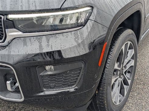 Used 2022 Jeep Grand Cherokee Overland image 9
