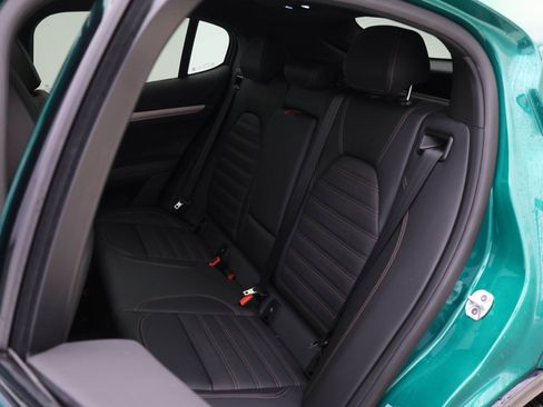 New 2025 Alfa Romeo Stelvio Sprint image 11