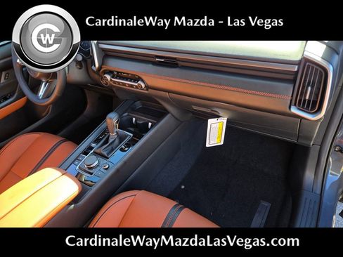 New 2025 MAZDA CX-50 Meridian Edition w/ Apex Package AWD/4WD image 22