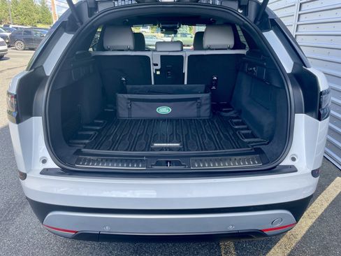Certified 2026 Land Rover Range Rover Velar S AWD/4WD image 36