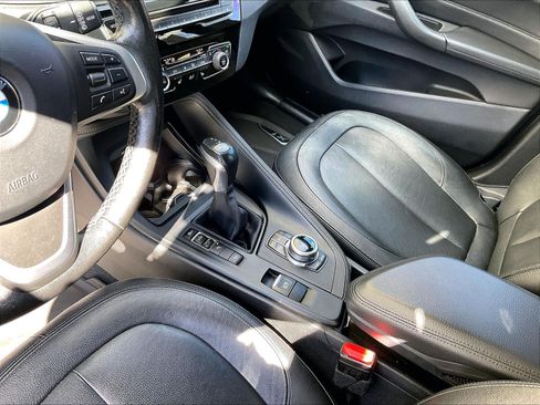 Used 2017 BMW X1 xDrive28i AWD/4WD image 17
