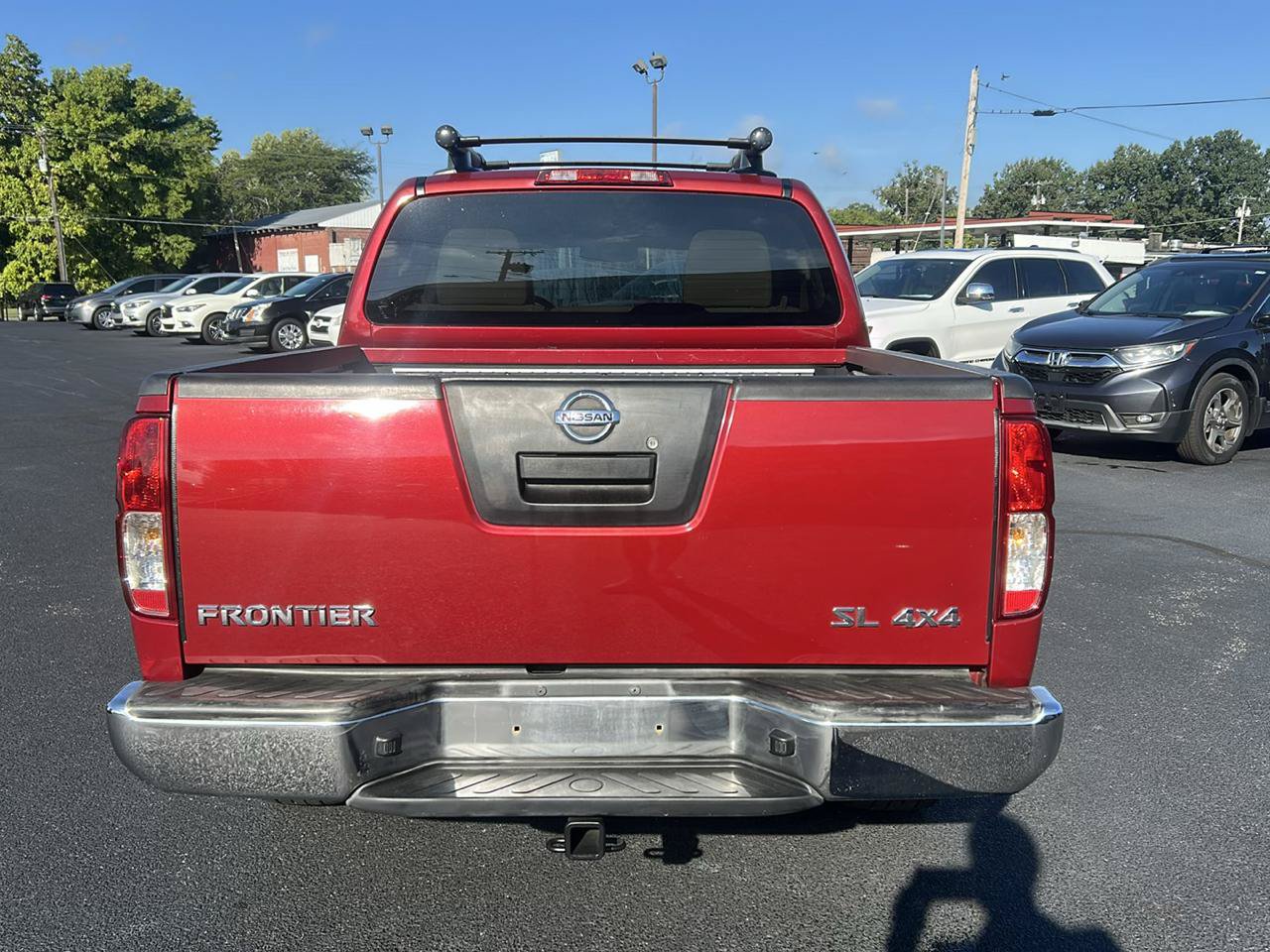 Used 2012 Nissan Frontier SL AWD/4WD image 6