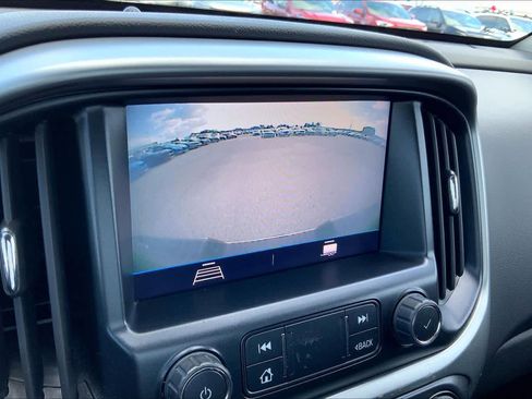 Used 2022 Chevrolet Colorado LT image 25