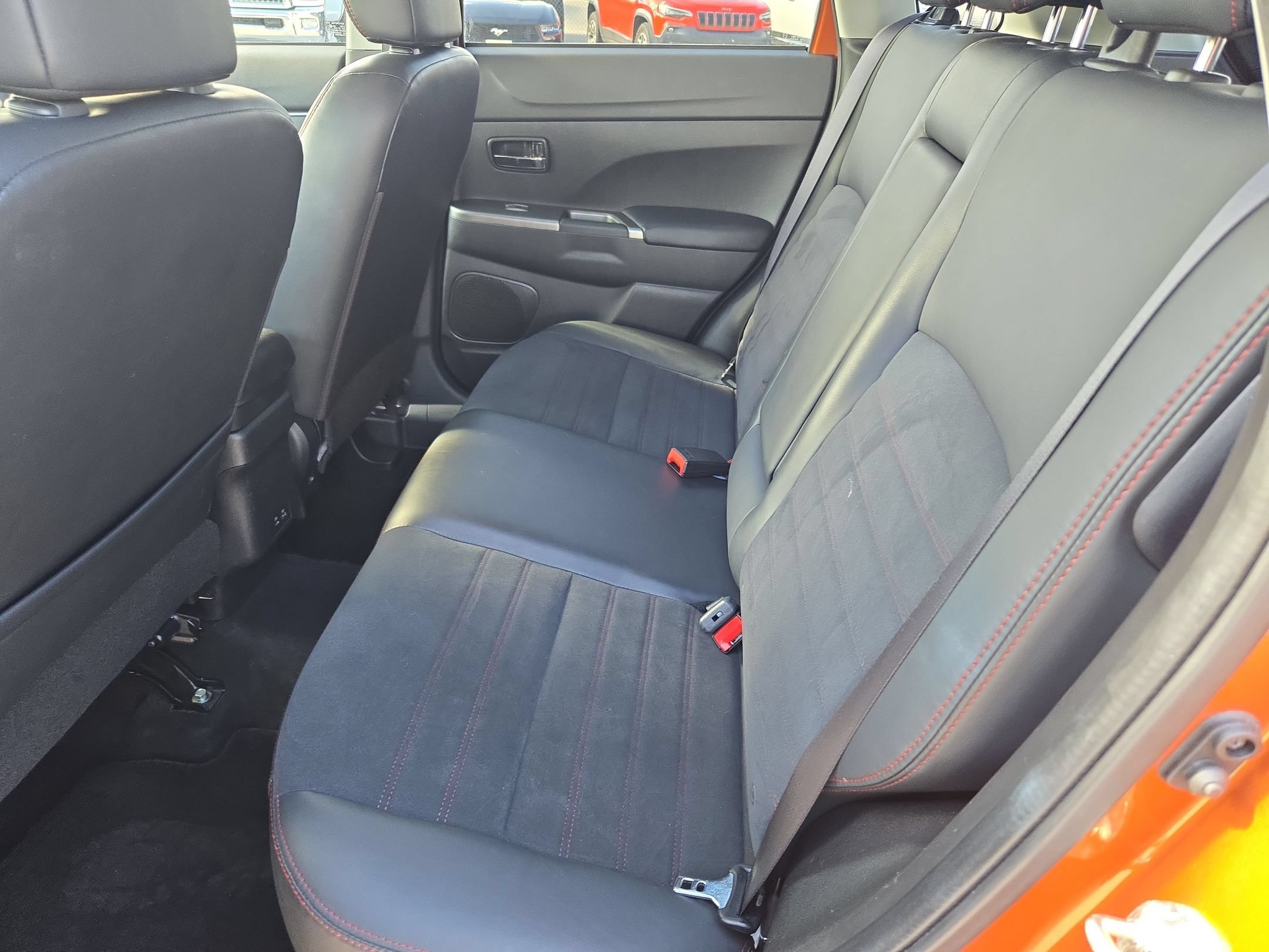 Used 2023 Mitsubishi Outlander Sport SE AWD/4WD image 13