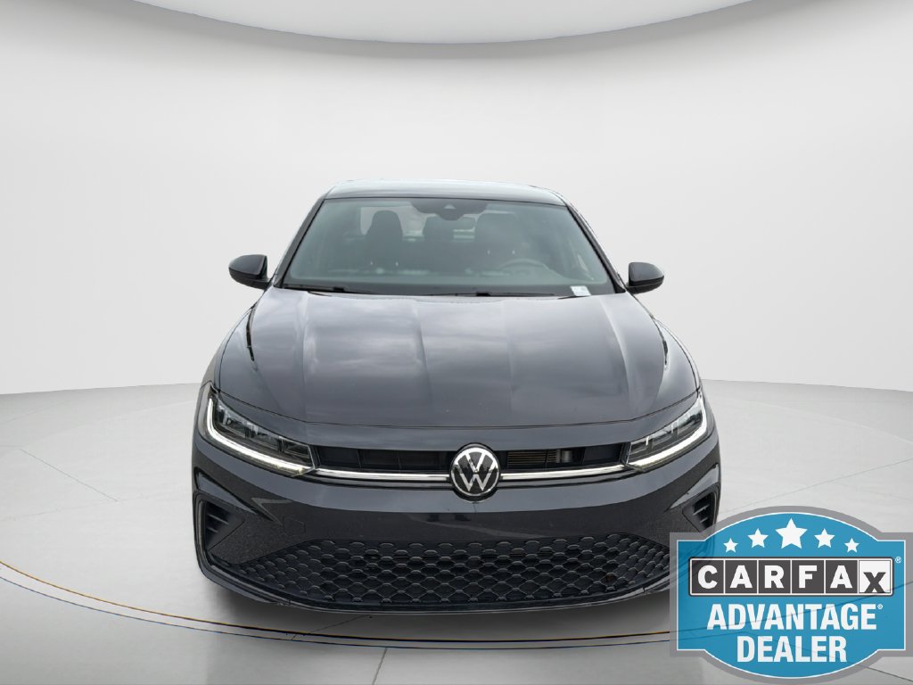Certified 2025 Volkswagen Jetta Sport FWD image 2