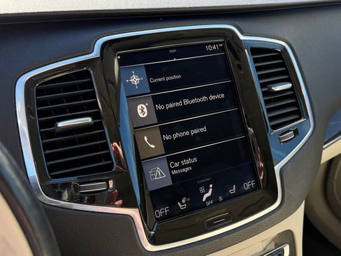 Used 2018 Volvo XC90 T5 Momentum w/ Momentum Plus Package image 21