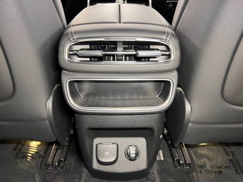 Used 2021 Genesis GV80 2.5T image 13