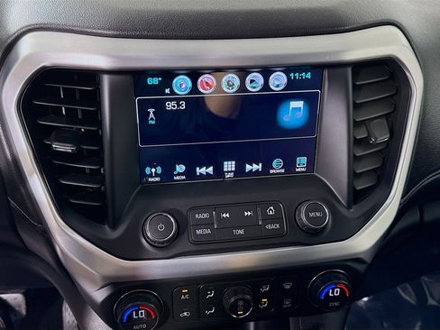 Used 2019 GMC Acadia SLT image 18