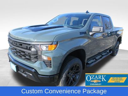 New 2026 Chevrolet Silverado 1500 Custom Trail Boss w/ Turbomax Blackout Package