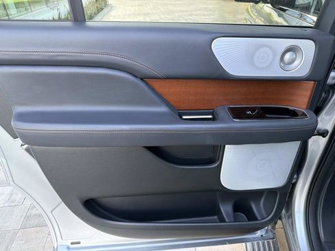 Used 2024 Lincoln Navigator L Black Label image 16