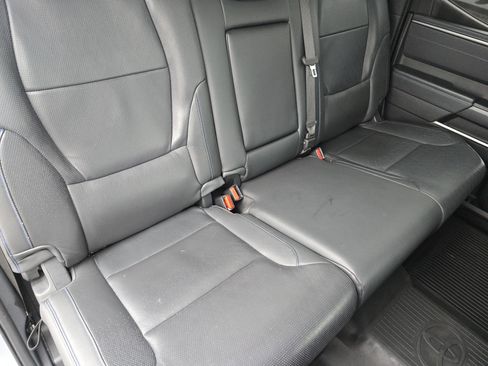 Used 2022 Toyota Tundra Platinum w/ Advanced Package image 32