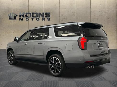 Used 2025 Chevrolet Suburban RST w/ Comfort Package AWD/4WD image 5